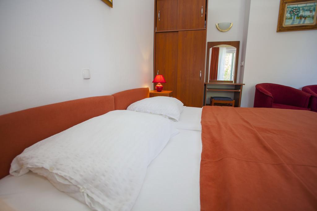 Apartments Ankora Tučepi Exteriér fotografie
